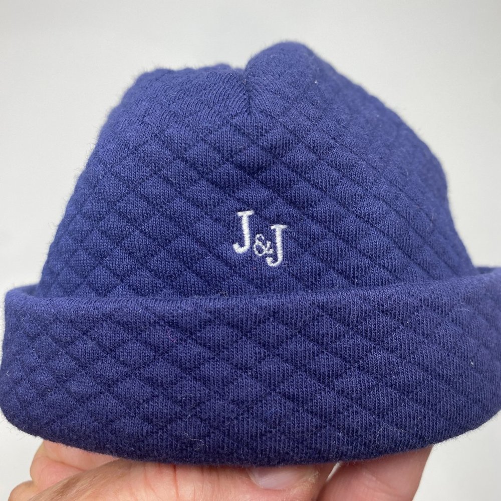 Janie and Jack baby boy's 3-6 M navy quilted logo beanie